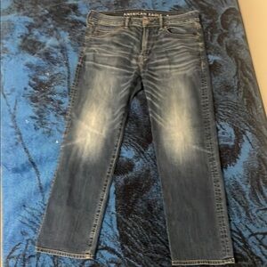 American Eagle Outfitters Blue Straight Jeans with Vintage Distressing 32x30